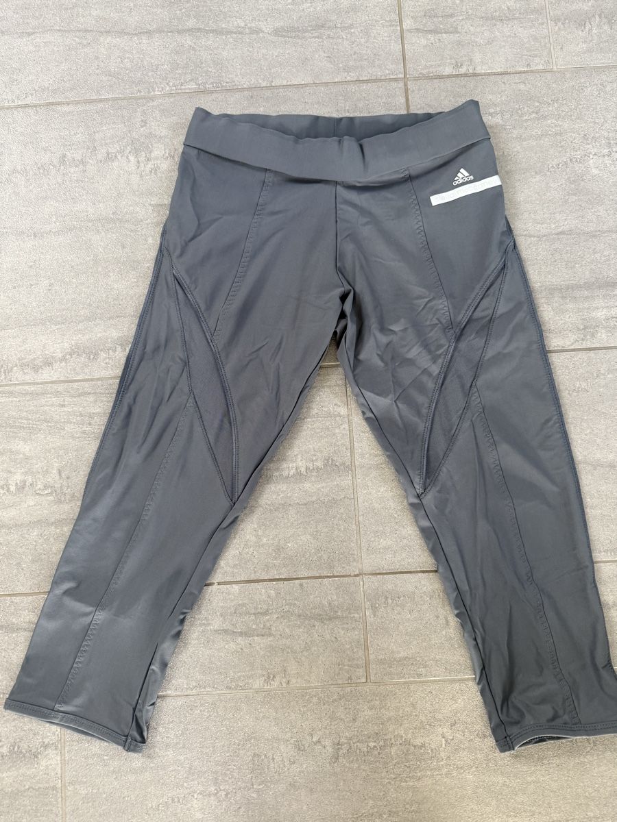 Stella McCartney Leggings: STELLA MCCARTNEY Sportleggins mit Mesh – Usato da Buchs ZH venduto da KittyInStyle 2