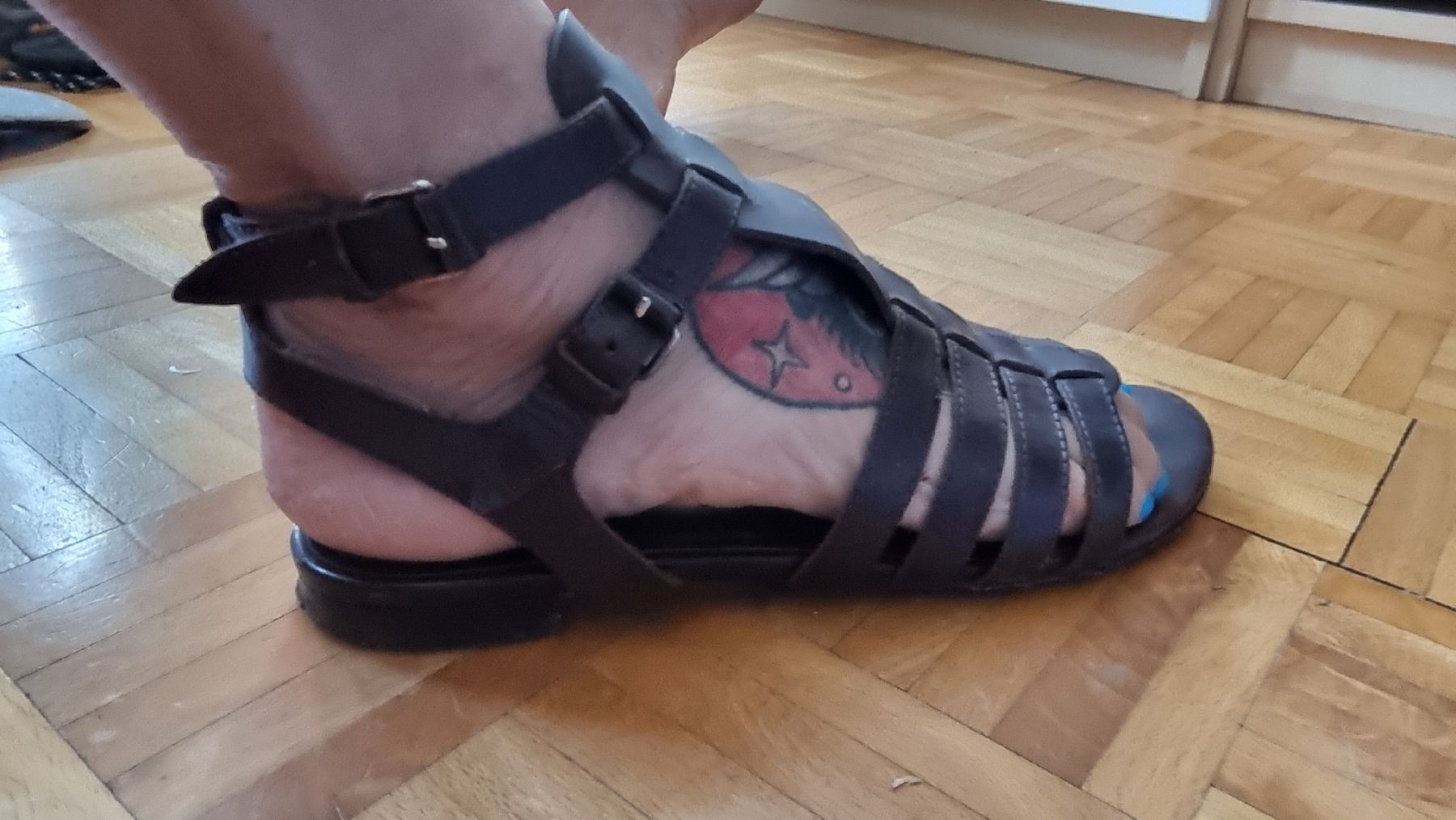 Balenciaga Damenschuhe: sandales en cuire Balenciaga – Gebraucht aus Carouge GE von mon_x9y7 1