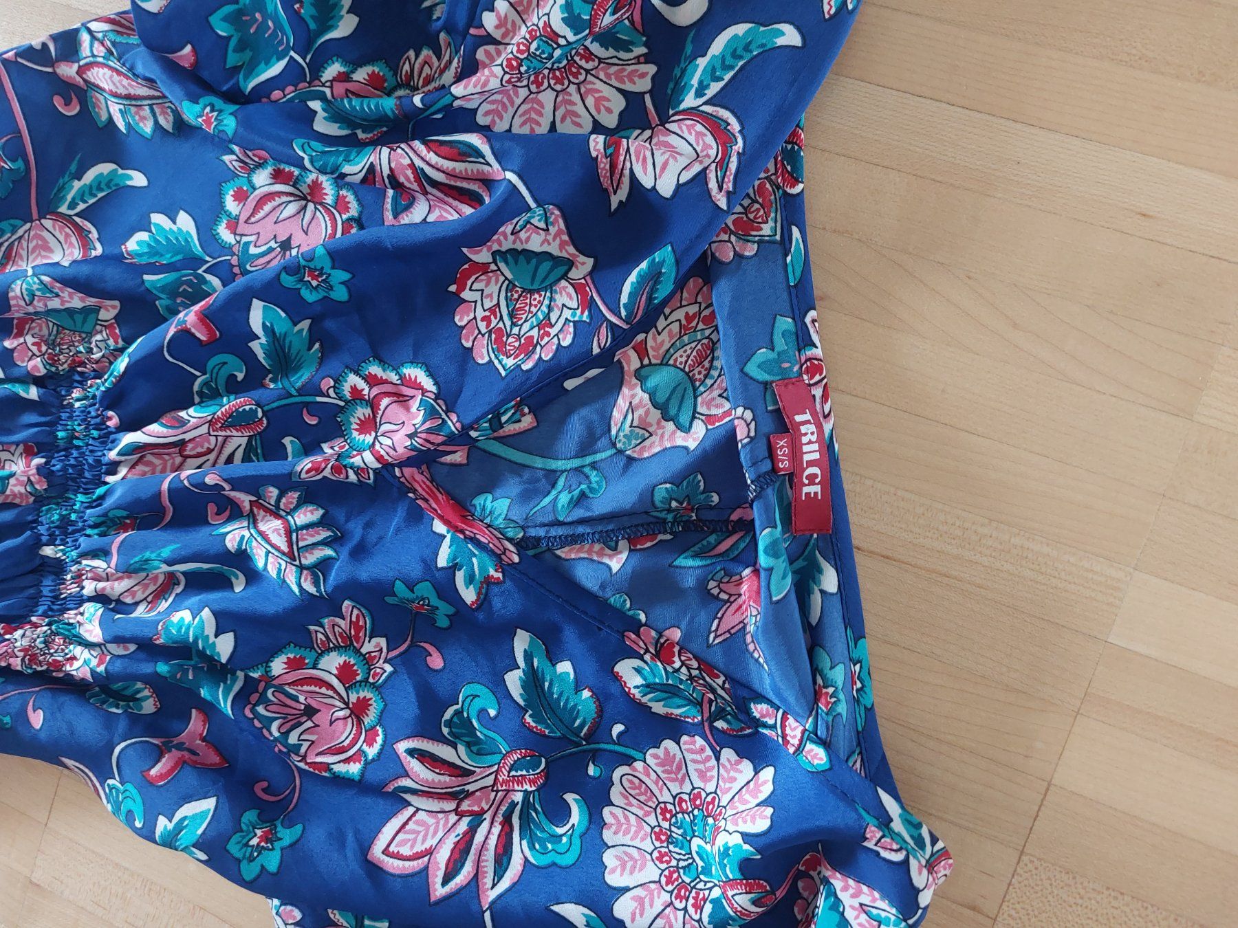 Vestiti: Damen Kleider Blau mit Blumen XS/S – Usato da Zürich venduto da zuz_9qry 2