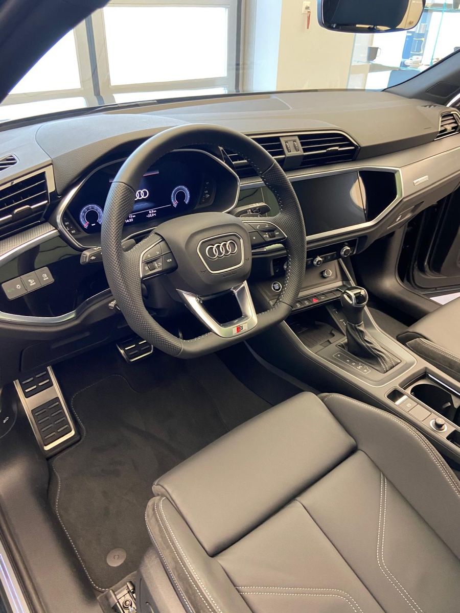 Audi Automobili: Audi Q3 Sportback – Usato da Corgémont venduto da Grubii92 4