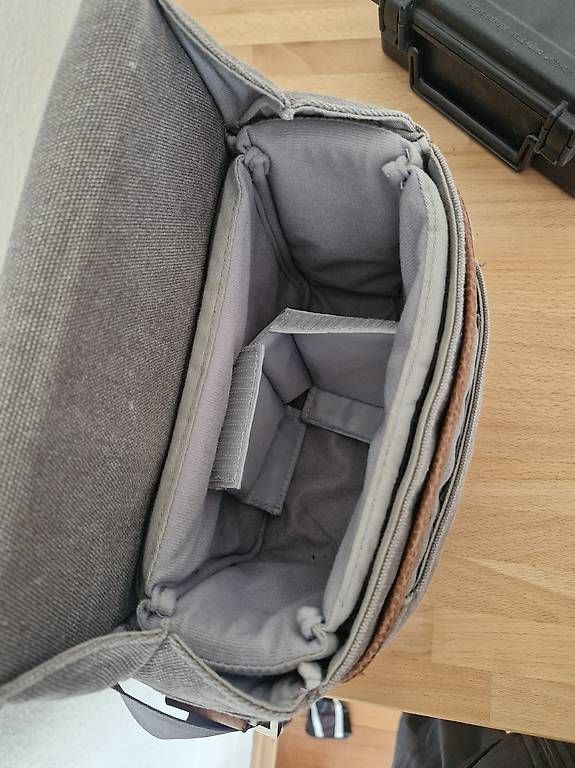 Taschen: Kameratasche – Gebraucht aus Baden von lor_hk8w