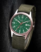 Schöne sehr und genaue grüne Uhr mit Datum  neu !
