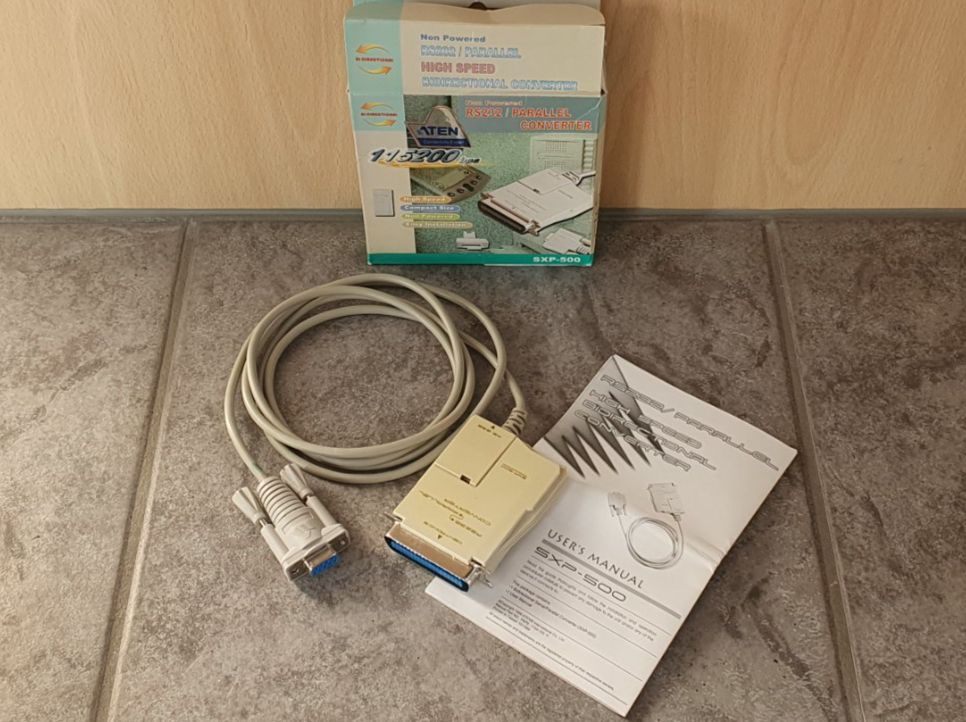 Convertitori: RS232 / Parallel Konverter – Usato da Kreuzlingen venduto da LeslieBar