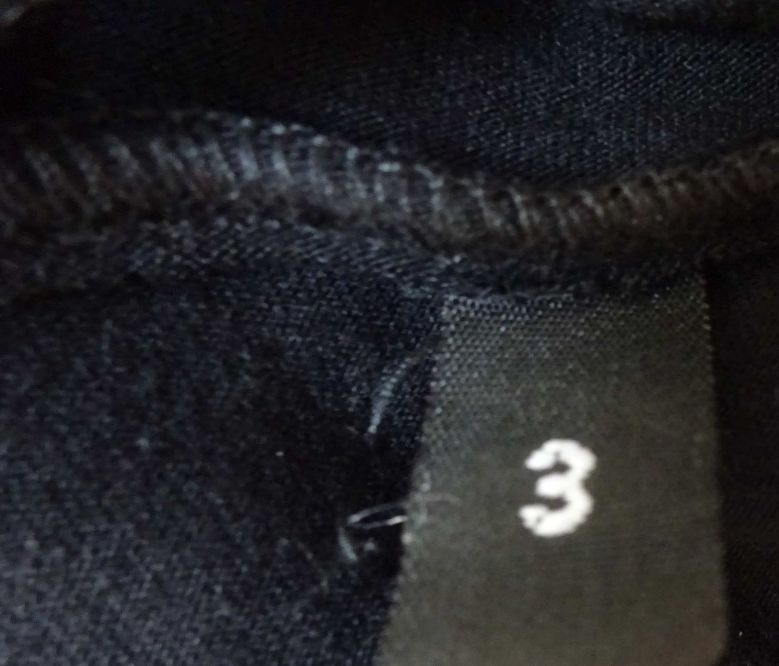 Pullover & Sweatshirts: Joseph - Elastisches Langarm Shirt - schwarz - Grösse 38/40 – Gebraucht aus Zofingen von Justizia_01 4