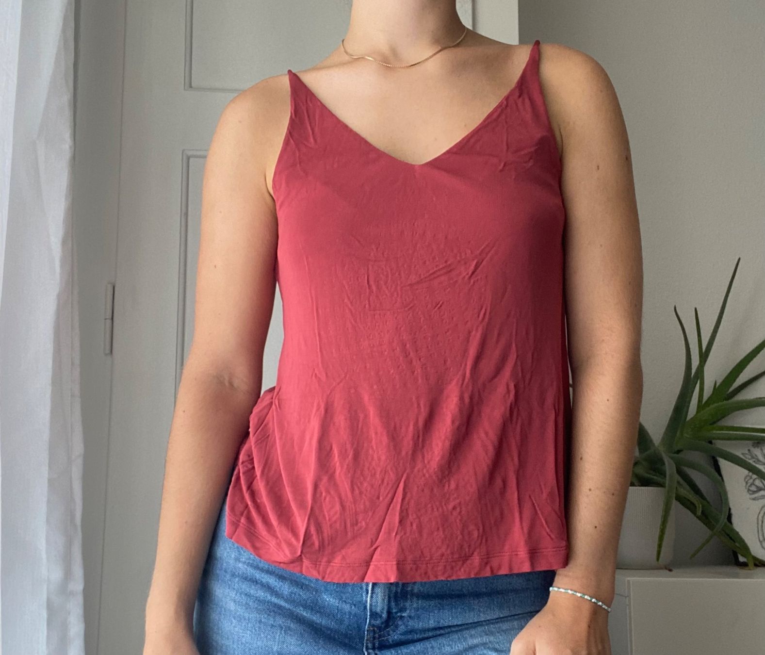 H&M Top: Hellrotes Spaghetti-Top – Usato da Bern venduto da Lisa_Joy