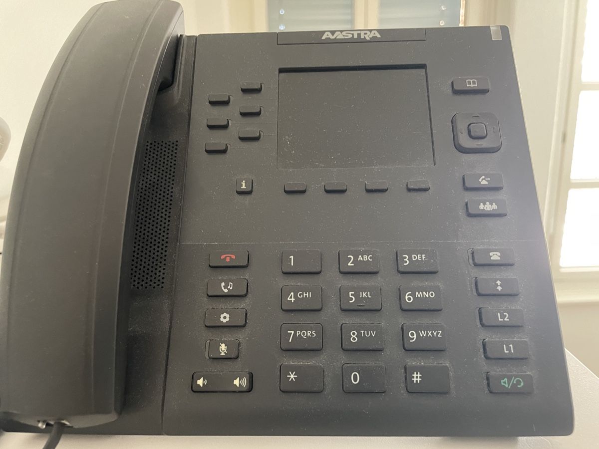 Mitel Telefoni: Telefon Mitel 6867i – Usato da Köniz venduto da kebu1508