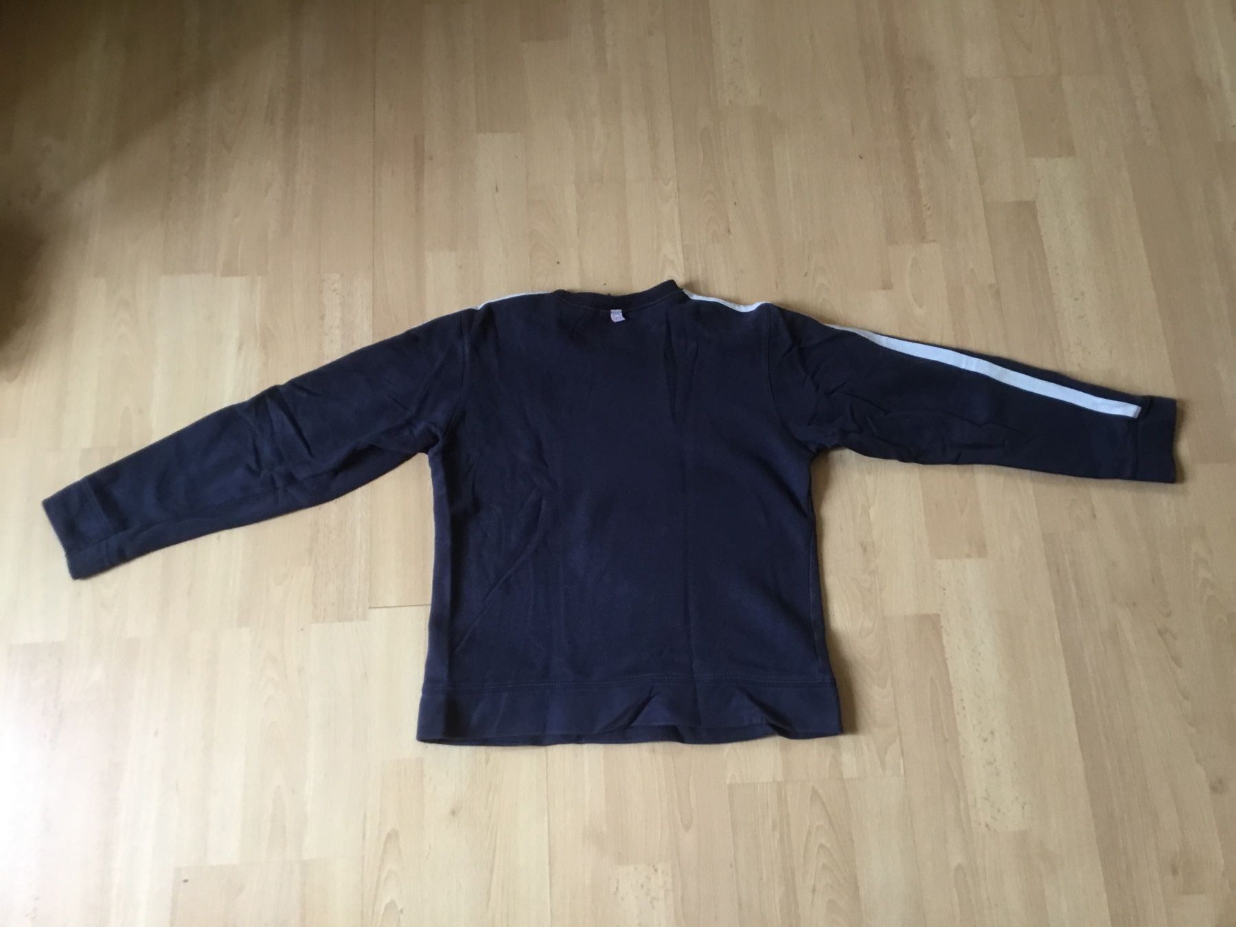 Nike Maglioni & Felpe: Pullover von Nike Gr. 152-158 / Grösse S – Usato da Kreuzlingen venduto da Schuggerman 1