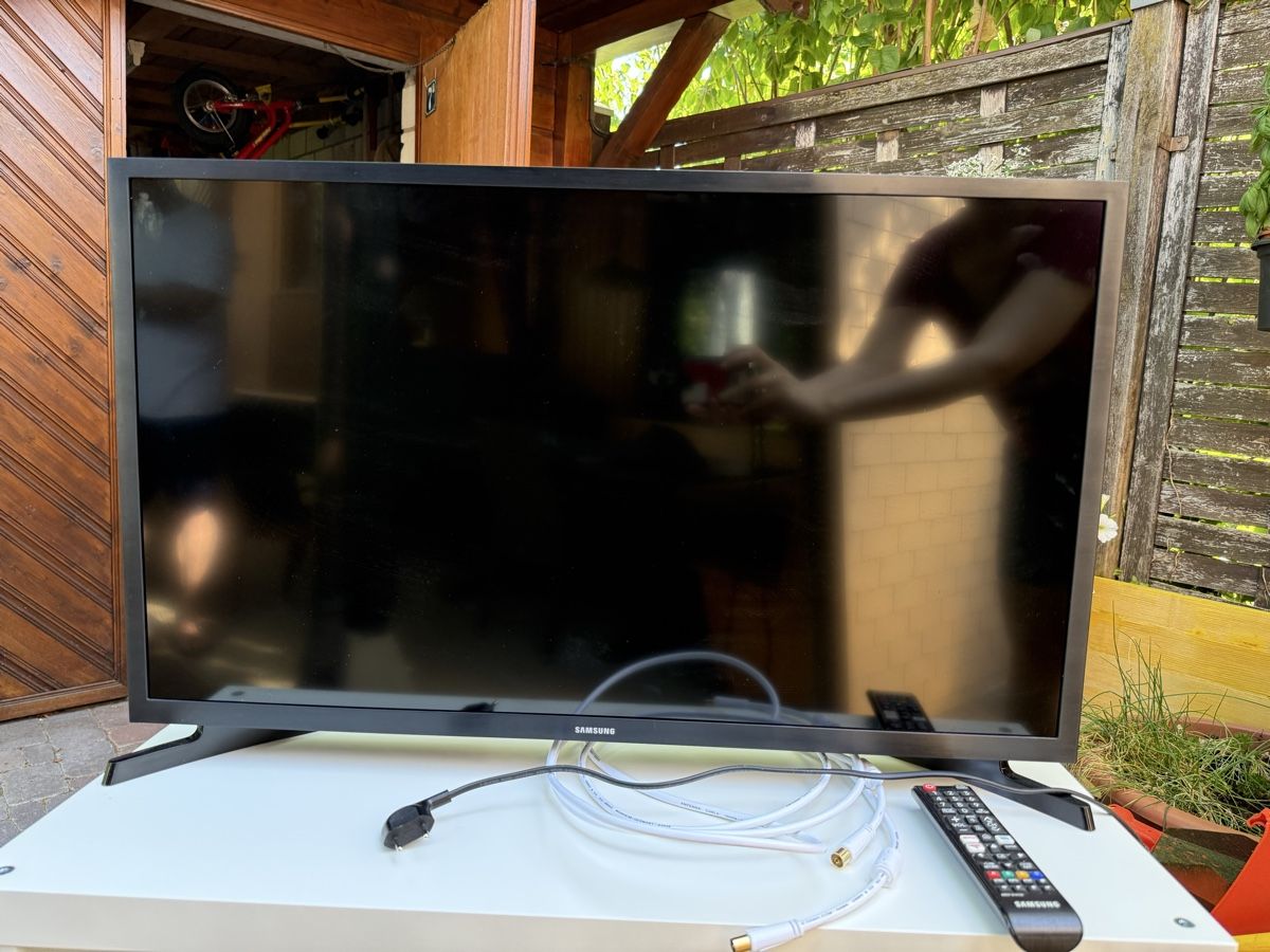 Samsung Televisori: TV Samsung 32 Zoll, LCD-TV – Usato da Birsfelden venduto da vulgopen