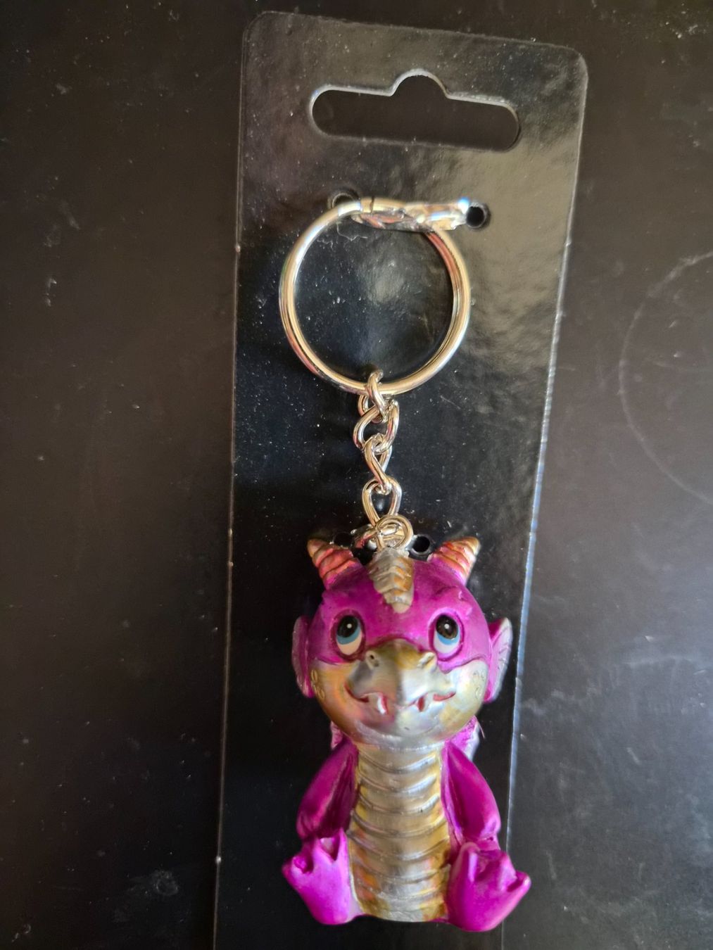 Porte-clés: Lot 24 porte- clés dragons – Neuf (Voir description) à Bévilard par CONTRESENS 2