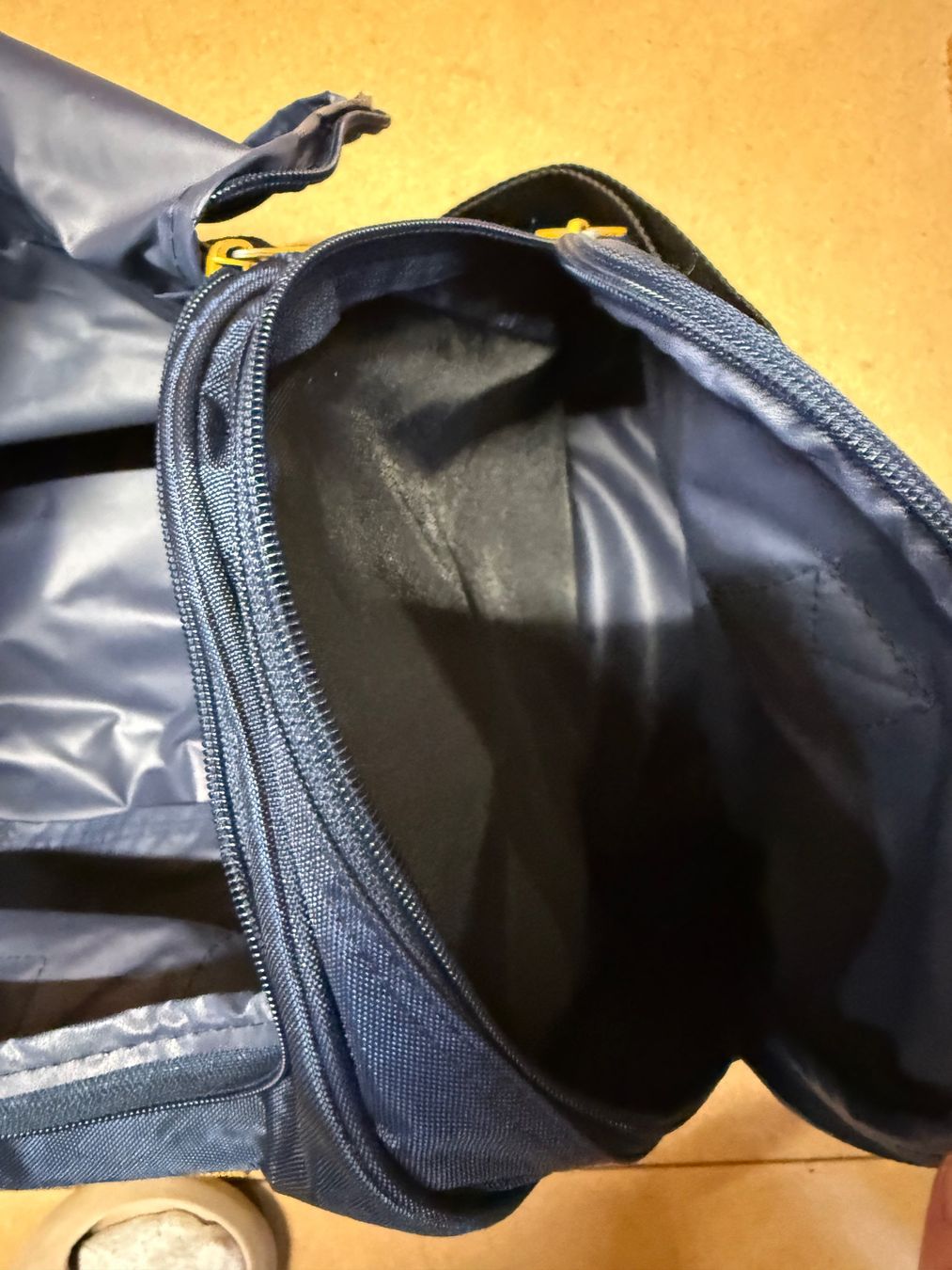 Borse: Kleine blaue Sporttasche – Usato da Zürich venduto da giu_667x 5