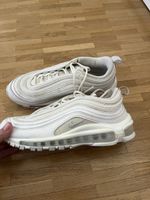 Baskets Nike 37.5
