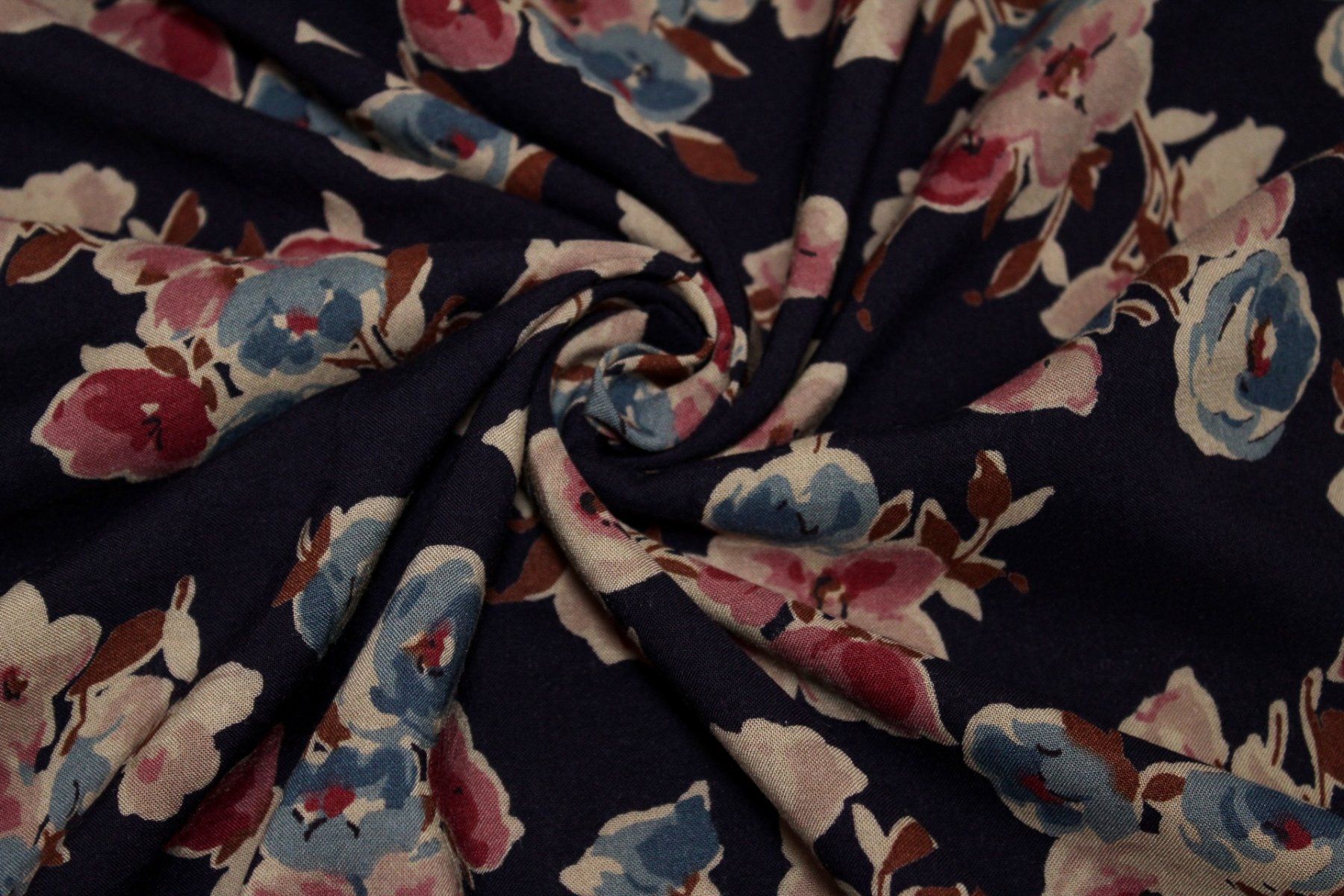 Tessuti: Stoff Kleiderstoff Viscose d.blau/Blumen – Nuovo (secondo la descrizione) da Obfelden venduto da solomon111 1