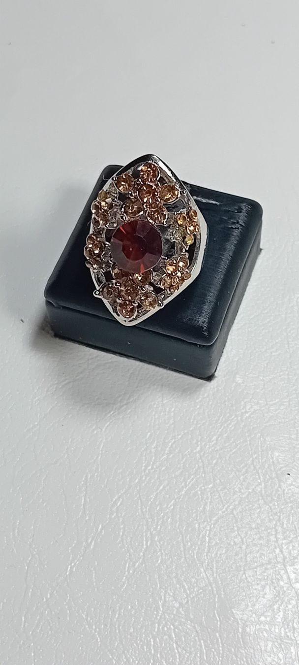 Anelli: ring modeschmuck mit zerkonia – Nuovo (secondo la descrizione) da Basel venduto da bij_5hqd 2