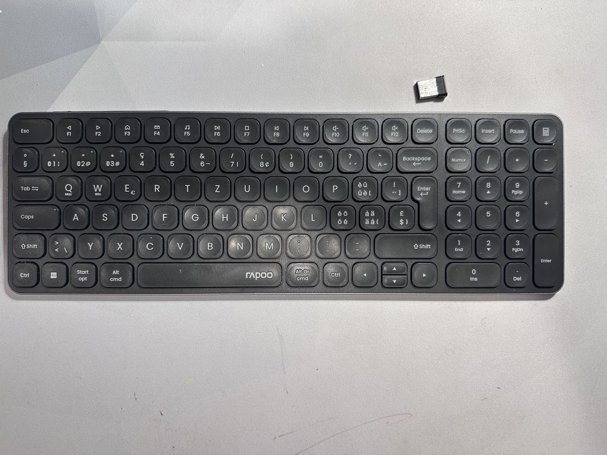 Rapoo Tastiere: Rapoo Tastatur E9710M Wireless Bluetooth CH Layout – Nuovo (secondo la descrizione) da Oberrohrdorf venduto da Duke2323