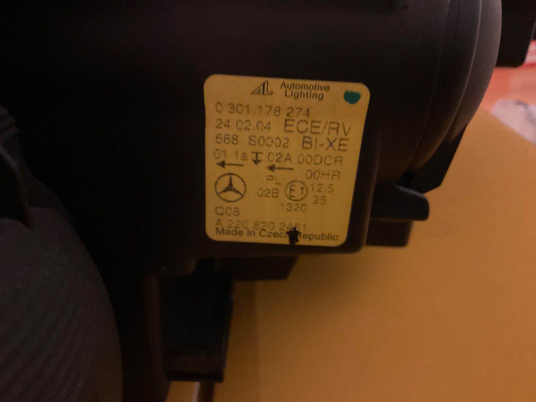 Mercedes-Benz Fari: Phare avant Mercedes W220 Facelift – Usato da Sierre venduto da steven074 1