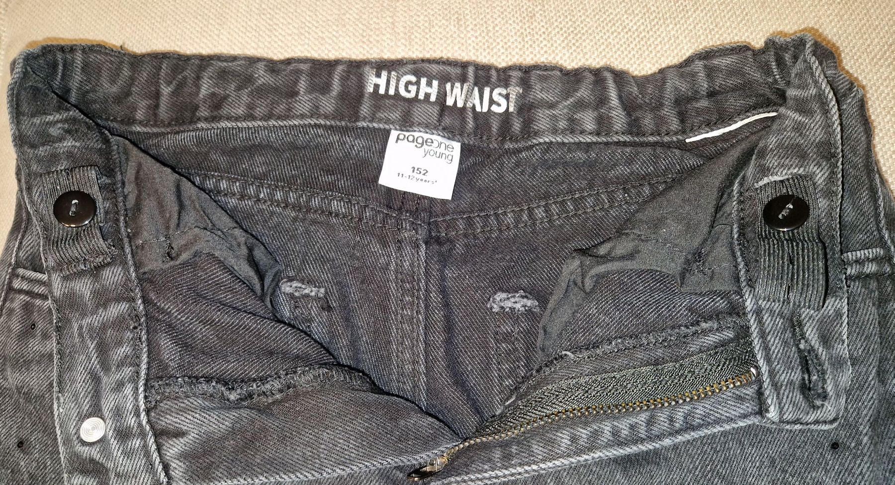 Pantaloni: BUGGY Jeans mit Glitzer Pünktchen, Gr.152 – Usato da Appenzell venduto da Top_Top 4