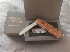 Victorinox Sackmesser Spezial Edition Holz 2019 neu