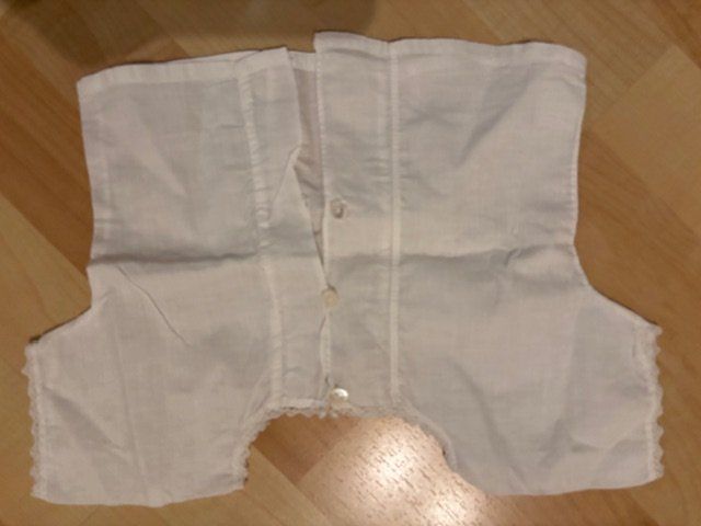 Lotti & Set di vestiti: Antike Kleinkinderhemd und Höschen / Bluse – Usato da Bülach venduto da Gluecksgriff 1