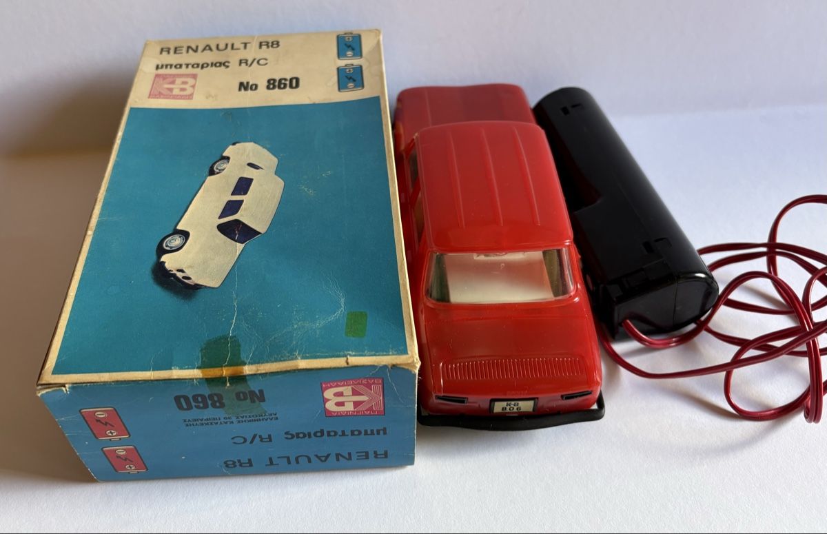 Renault Modellini d'auto: Renault 8, 1/20 Unatapia – Usato da Le Châble VS venduto da Dudu57 3
