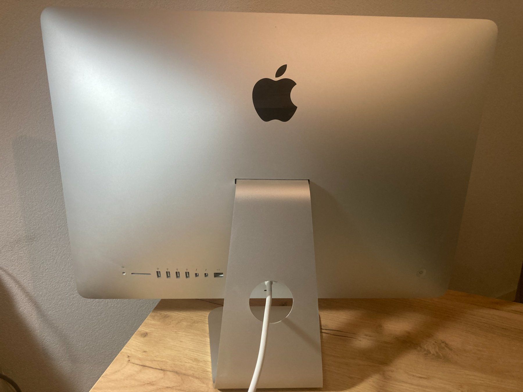Apple PCs: Apple iMac 21.5, Version: macOS 12.7.6 Jg 2015 – Gebraucht aus Arni BE von BrummerRS 1