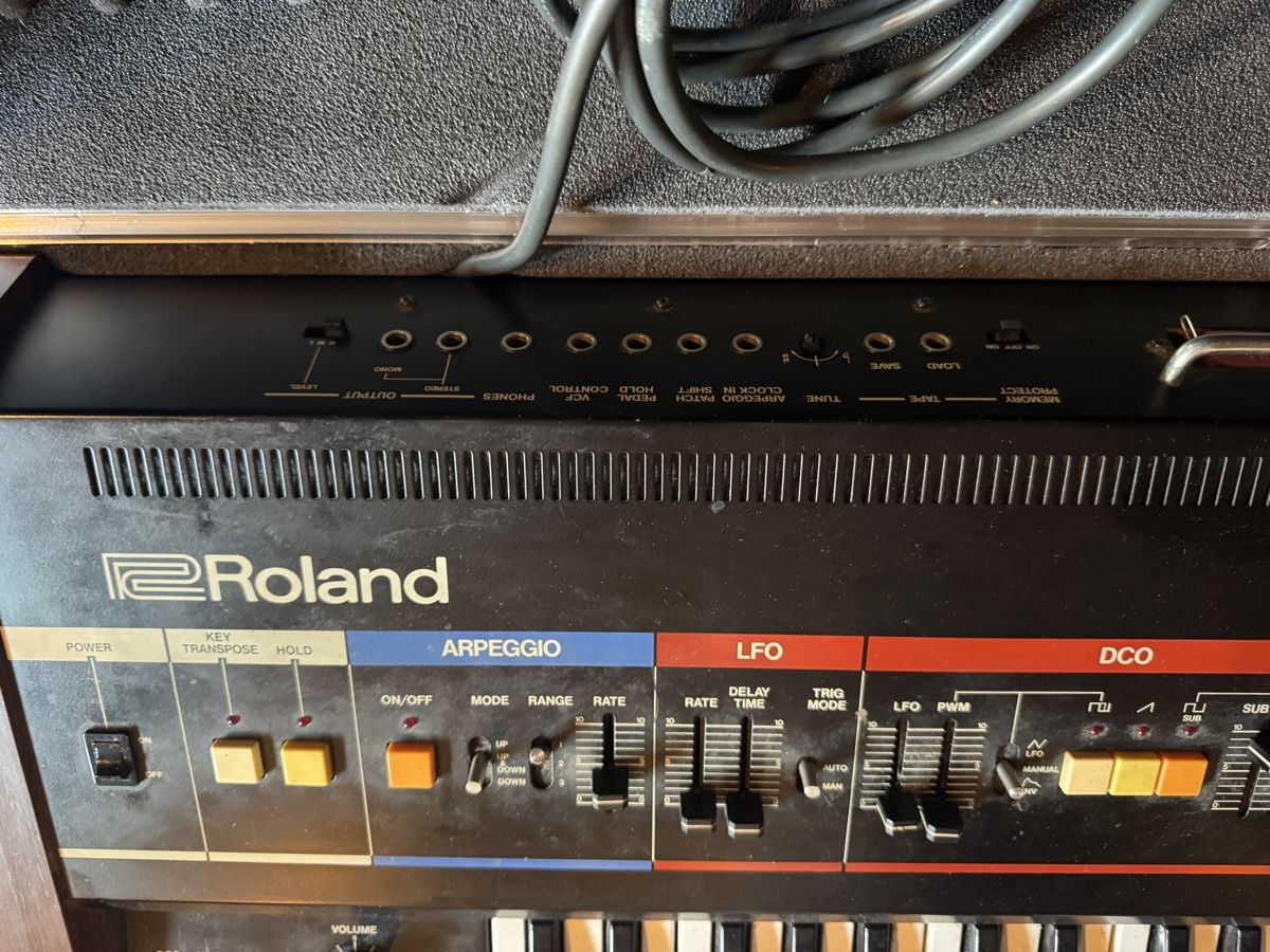 Roland Strumenti musicali: Roland Juno 60 Juno60 – Usato da Künten venduto da Manoiac 2