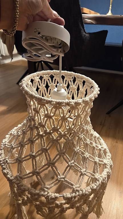 Alle Dekorationen: Makramee-Lampe im Boho-Stil – Gebraucht aus Balsthal von emotion99 2