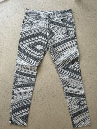 Hose, gemustert, Gr. M