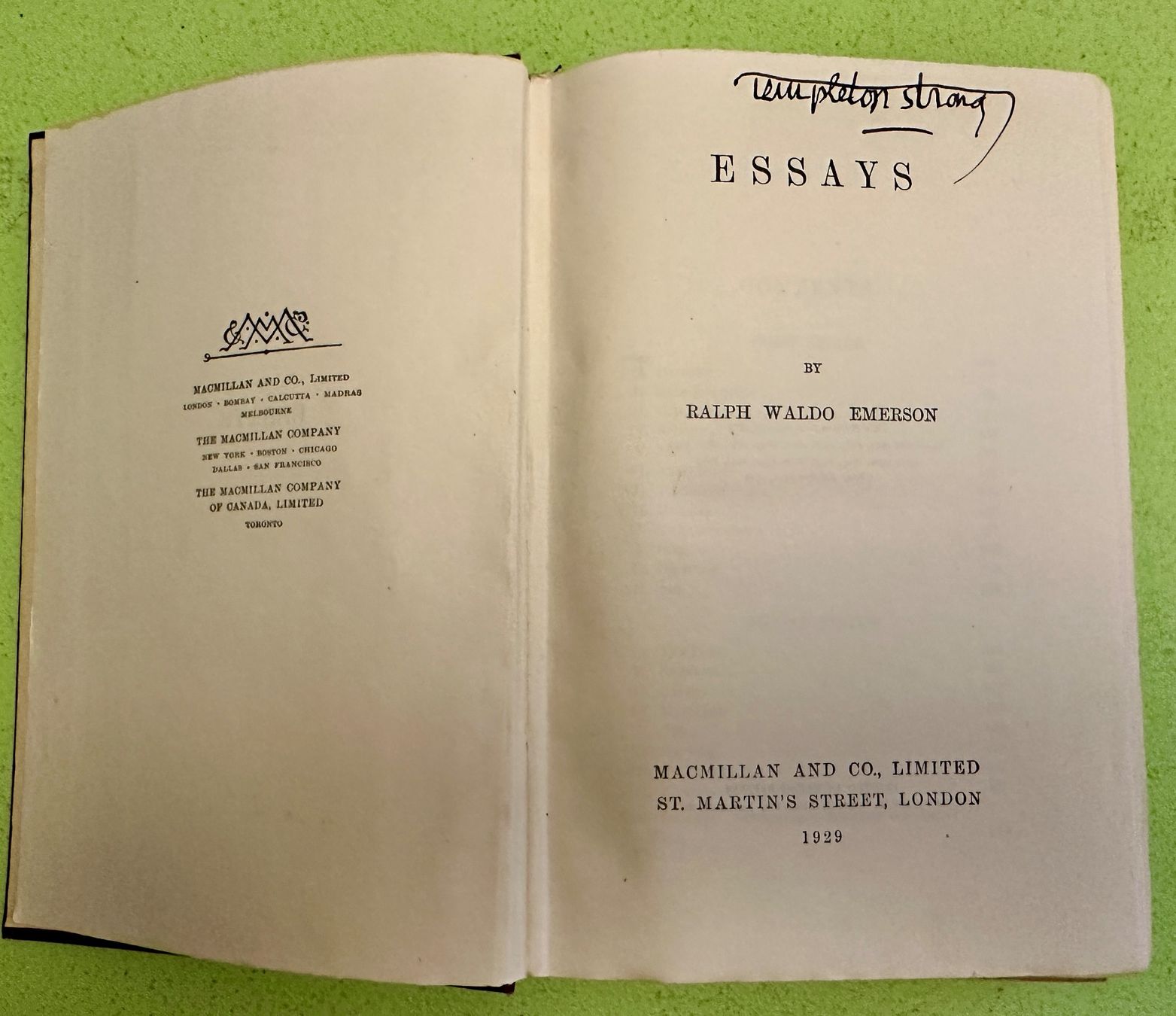 Libri: Ralph Waldo Emerson: Essays. 1929 – Usato da Zürich venduto da allp 2