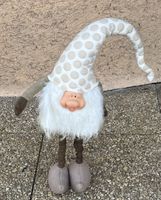 Gnome décoratif d'hiver, fait main, très bon état!