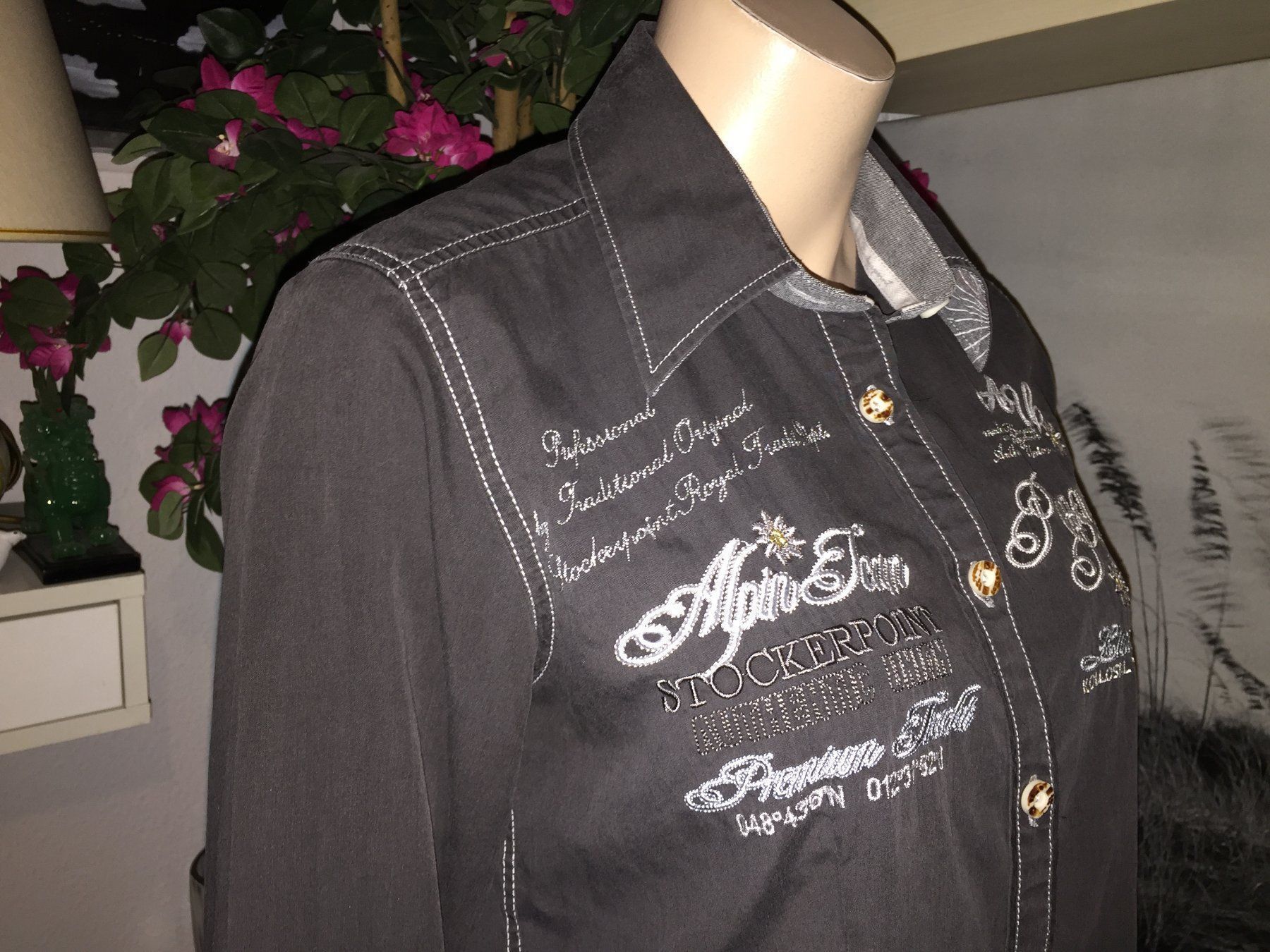 Blusen: STOCKERPOINT Blouse taille 38 – Gebraucht aus Cossonay-ville von Super-Price-Quality 5