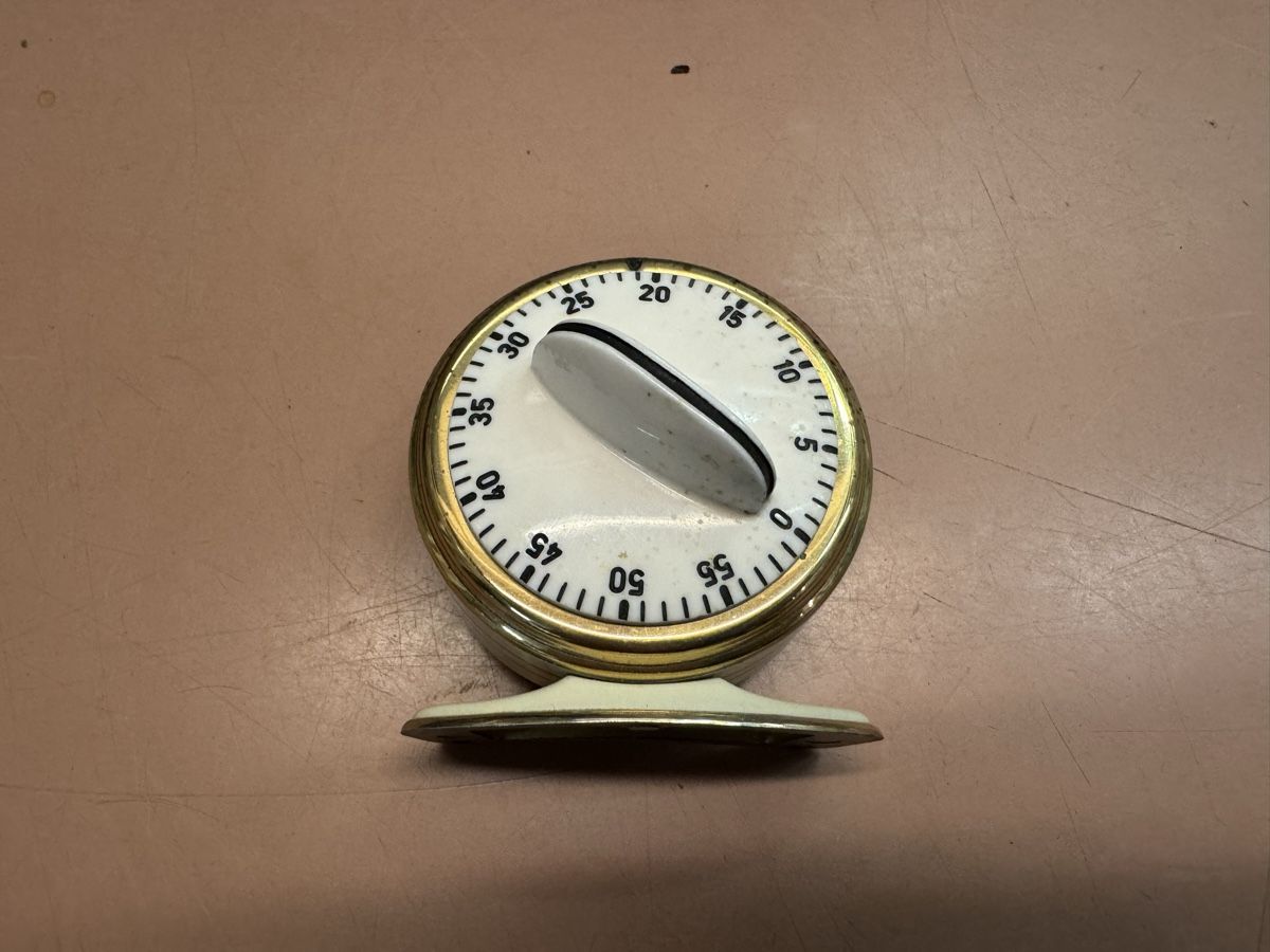 Orologi: Eieruhr Vintage Look – Usato da Chur venduto da Meriva0