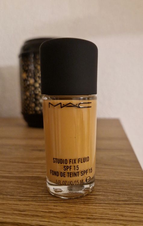 MAC Foundation | Kaufen auf Ricardo