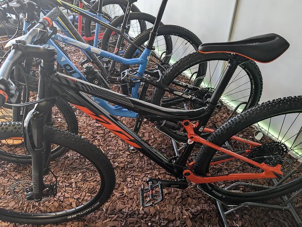 KTM Biciclette: mtb KTM Scarp 295 – Nuovo (secondo la descrizione) da Taverne venduto da RacingBikes 3