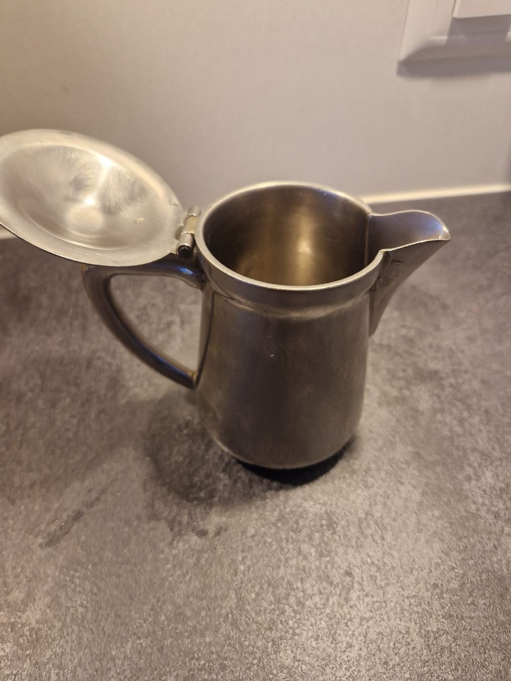 Teekannen: Théière vintage en acier inoxydable – Gebraucht aus Moutier von ste_z7jz 1