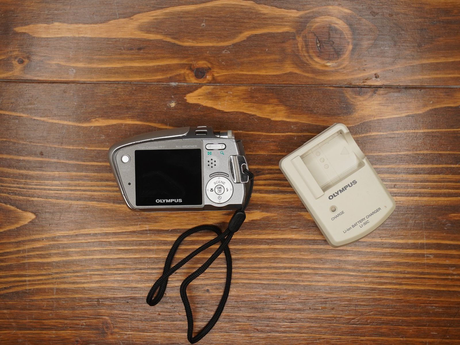 Olympus Fotocamera: Olympus Mju-mini Digital (4MP, 2006) – Usato da Bern venduto da FotoStrobo.ch_Outlet 1