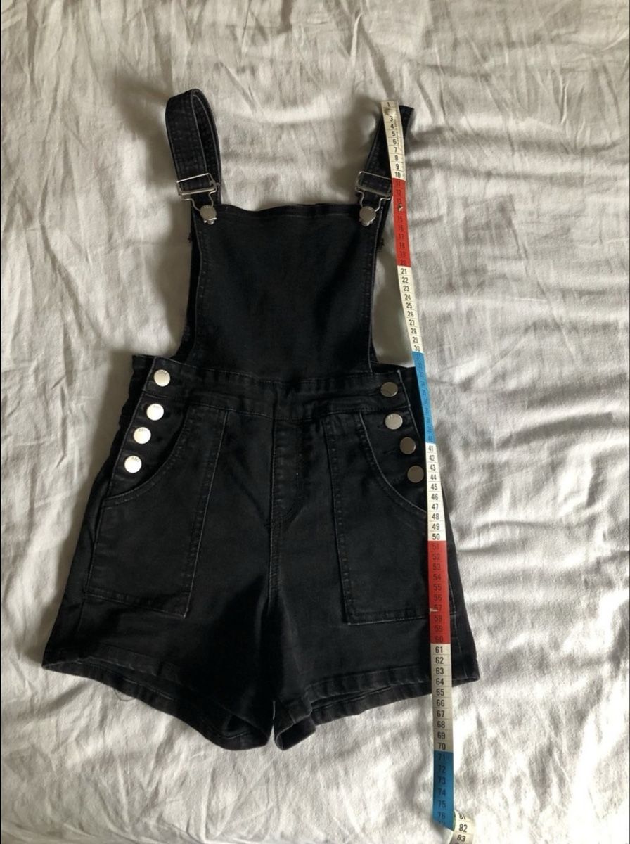 Jeans: Latzhose Kurz Jeans  – Gebraucht aus Belp von naqua5 6