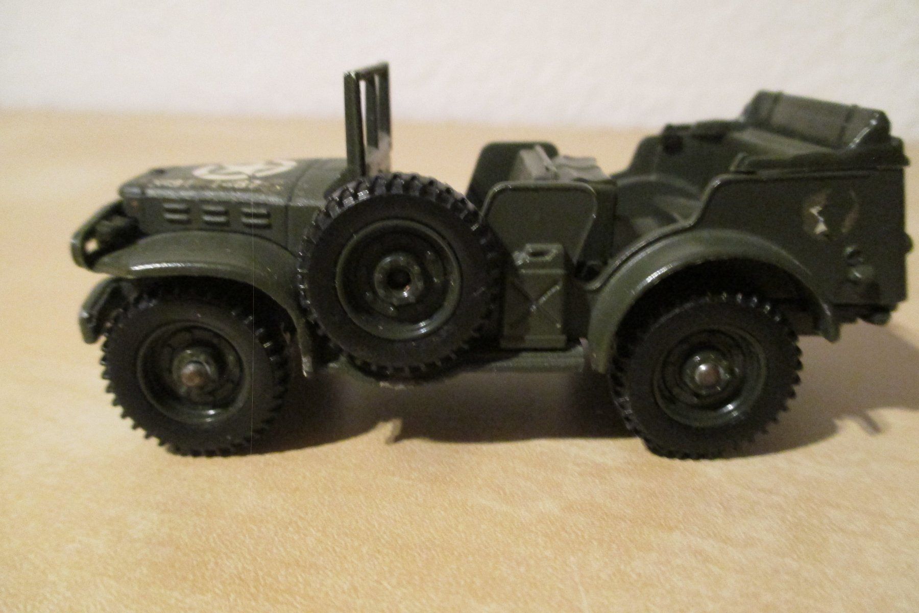 Dodge Modellautos: 2.Weltkrieg US-Army DODGE 4x4  44-94 – Neu (gemäss Beschreibung) aus Lützelflüh-Goldb von wli_9wqr