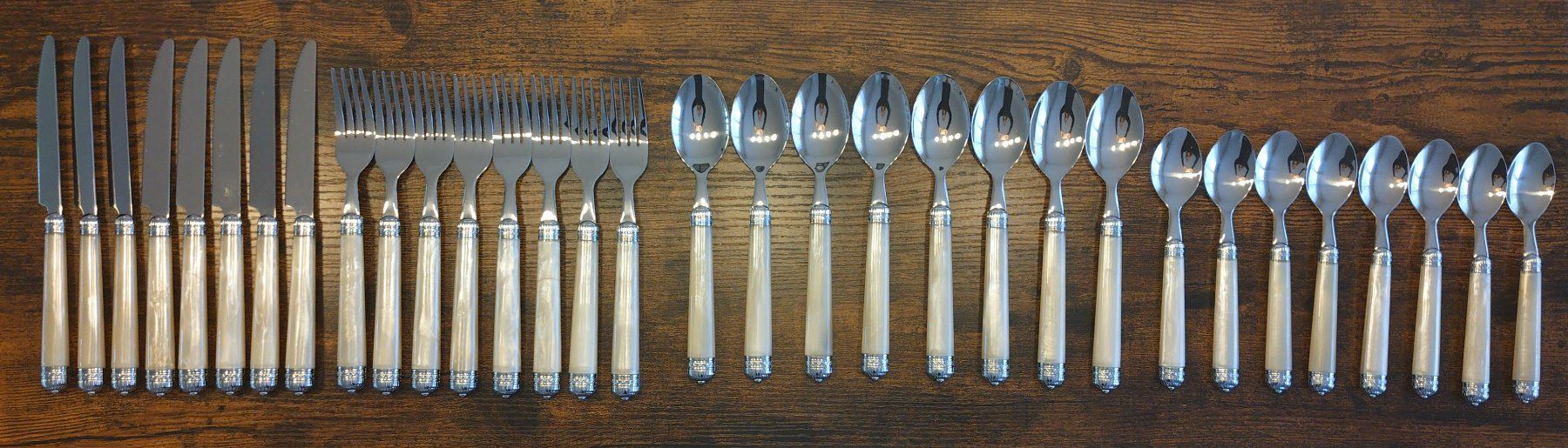 Set di posate: schönes Besteck-Set – Usato da Schliern b. Köniz venduto da Schnumy