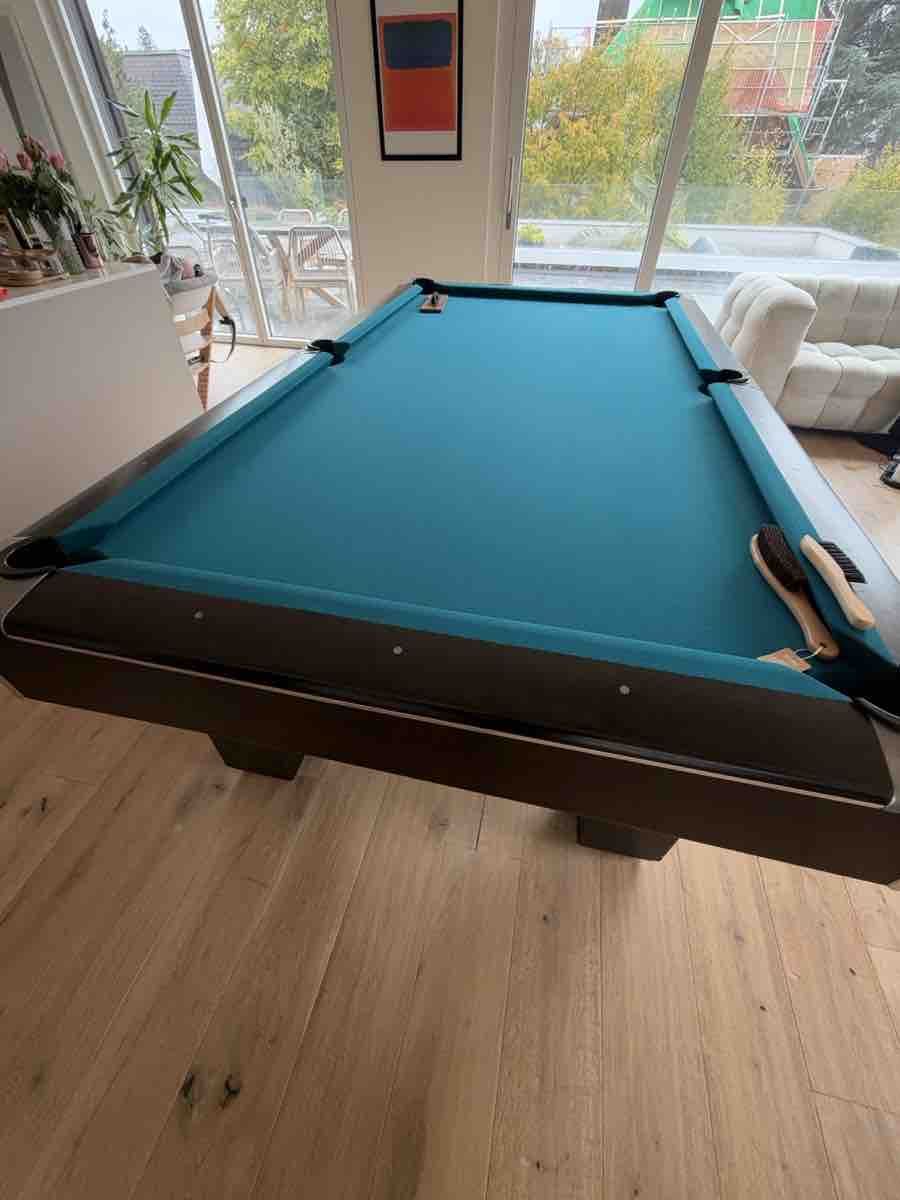Billiardtische: Gandy Billiard Table in excellent condition – Neu (gemäss Beschreibung) aus Zürich von Theblondesalad 1