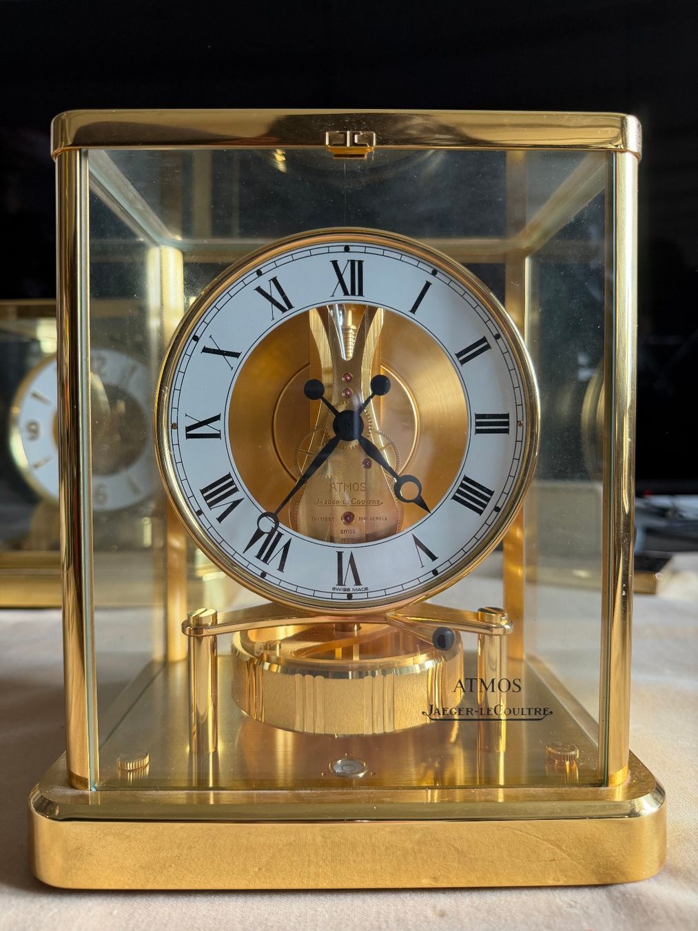 Jaeger-Lecoultre Orologi da terra & Orologi da parete: Jaeger-LeCoultre Atmos – Usato da Neuchâtel venduto da ser_c6jq
