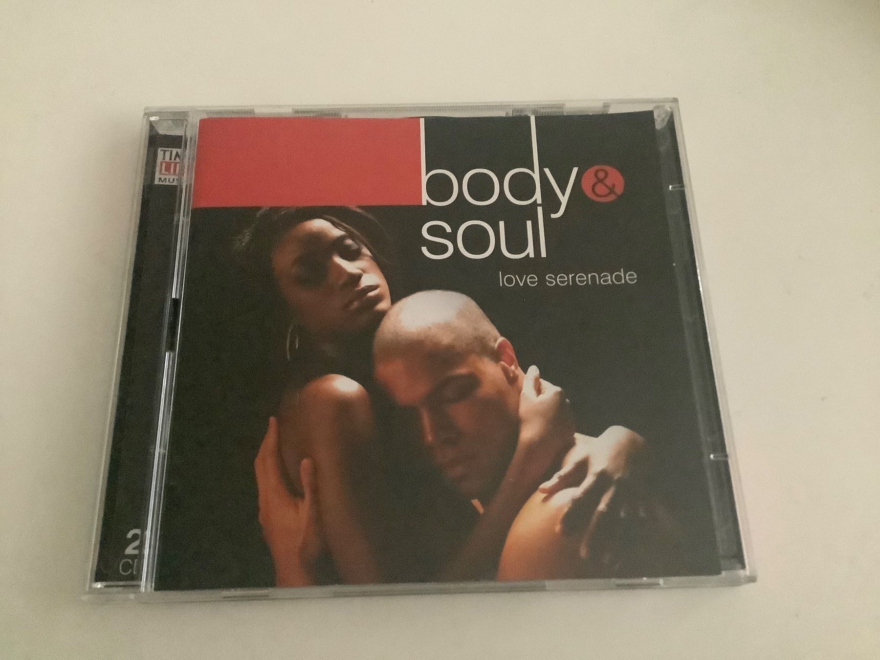 CD: Body & Soul / Love Serenade / 2 CDs / 2004 – Usato da Dübendorf venduto da Shreck