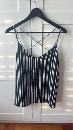 Top gestreift schwarz weiss Grösse 40 guter Zustand