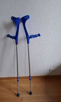 Kuhn Bieri Gehstützen / Krücken, blau, Top Zustand!