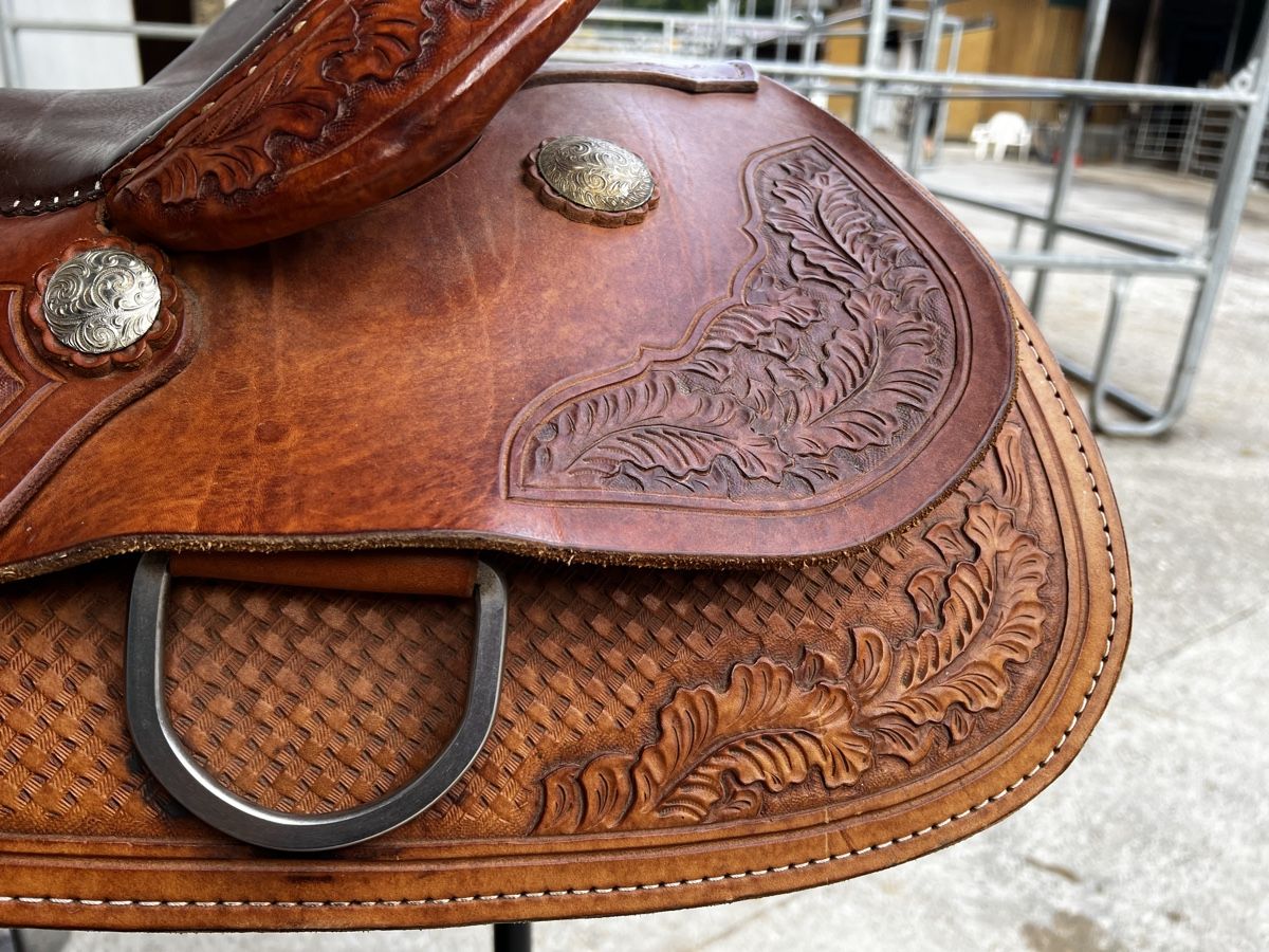 Selles, accessoires: Wunderschöner Reining Sattel  – D'occasion à Oerlingen par Lucaphil01 3