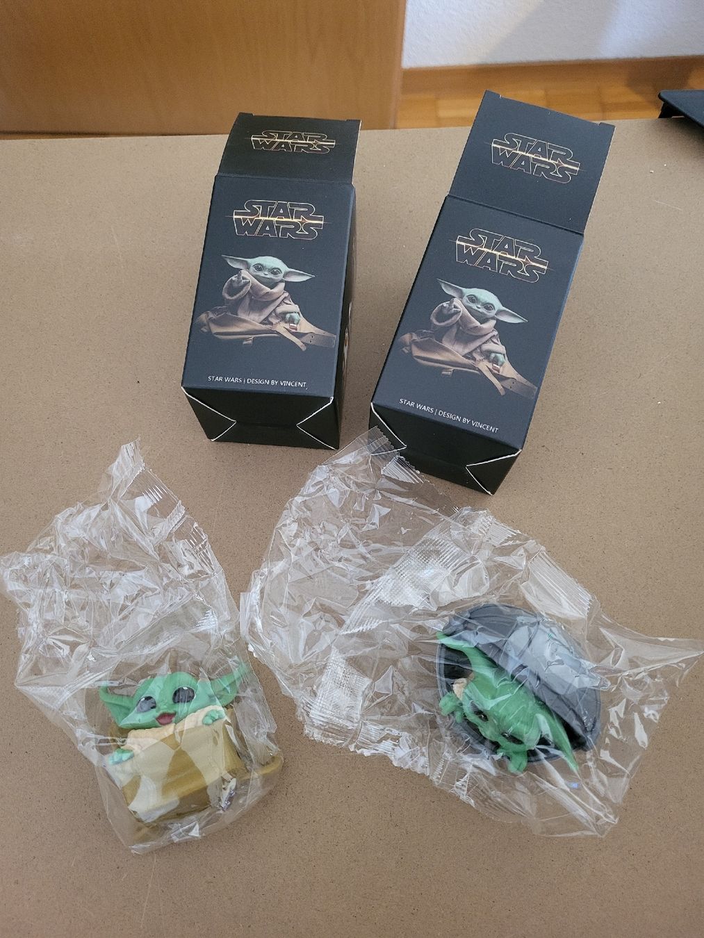 Star Wars Figurines: Star Wars Figuren  2er Set neuwertig – Neuf avec emballage d'origine à Riniken par Melanie910 1