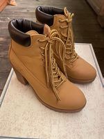 Creek boots 37