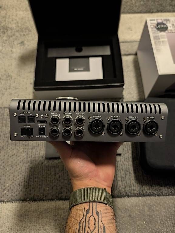 Attrezzatura per studi di registrazione: Universal Audio Apollo X4 – Usato da Zürich venduto da Flvr 2