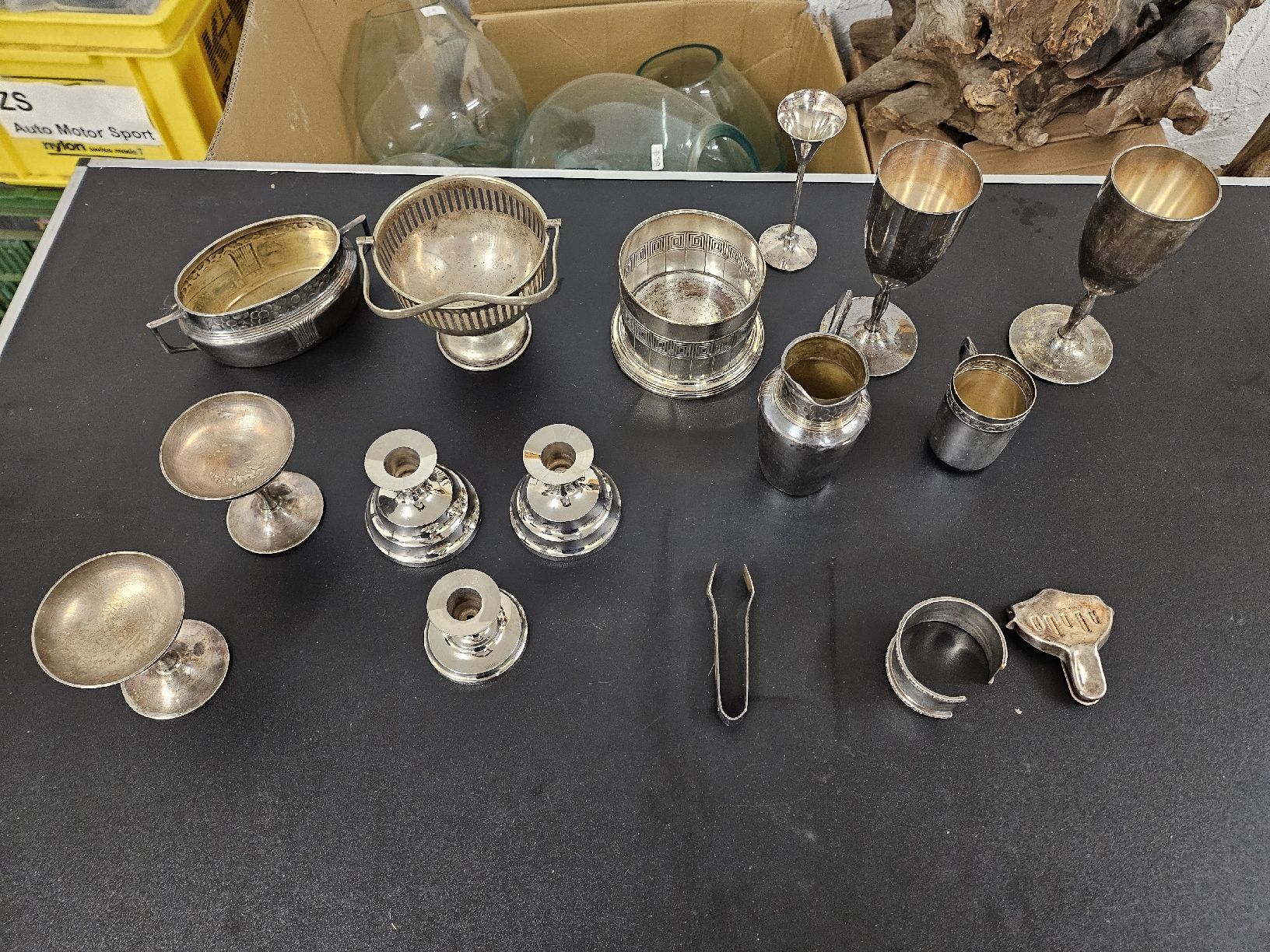 Set di posate: Silber oder Versilbert Konvolut  Becher Kerzenhalter und Div – Usato da St. Gallen venduto da Cocos_Ricardo