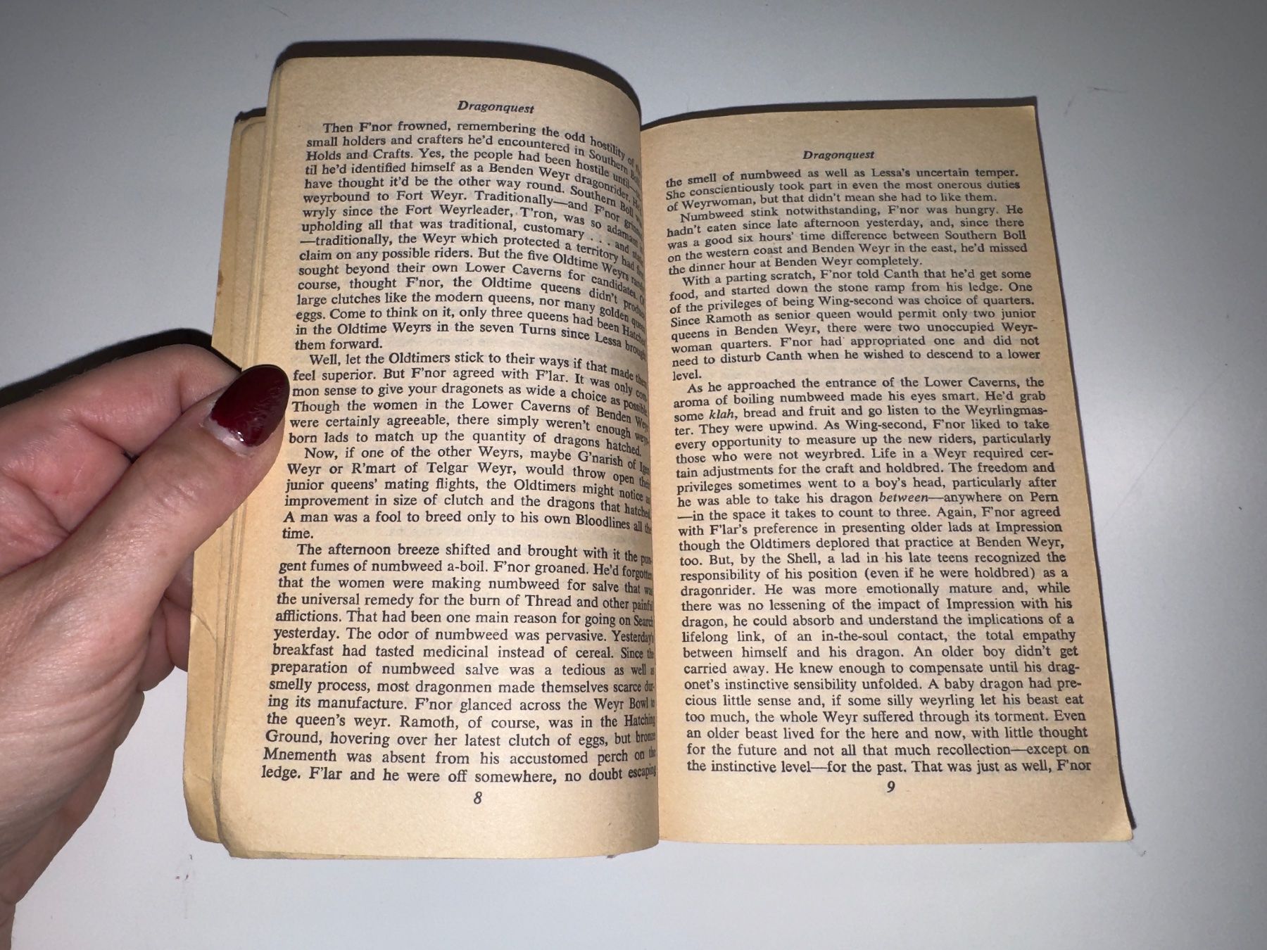 Libri: NOVEL: Anne McCaffrey, Dragonquest – Usato da Grosswangen venduto da English_books 3
