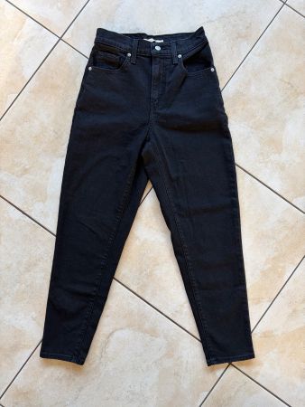 Levis high waisted mom Jeans W25 L27 schwarz